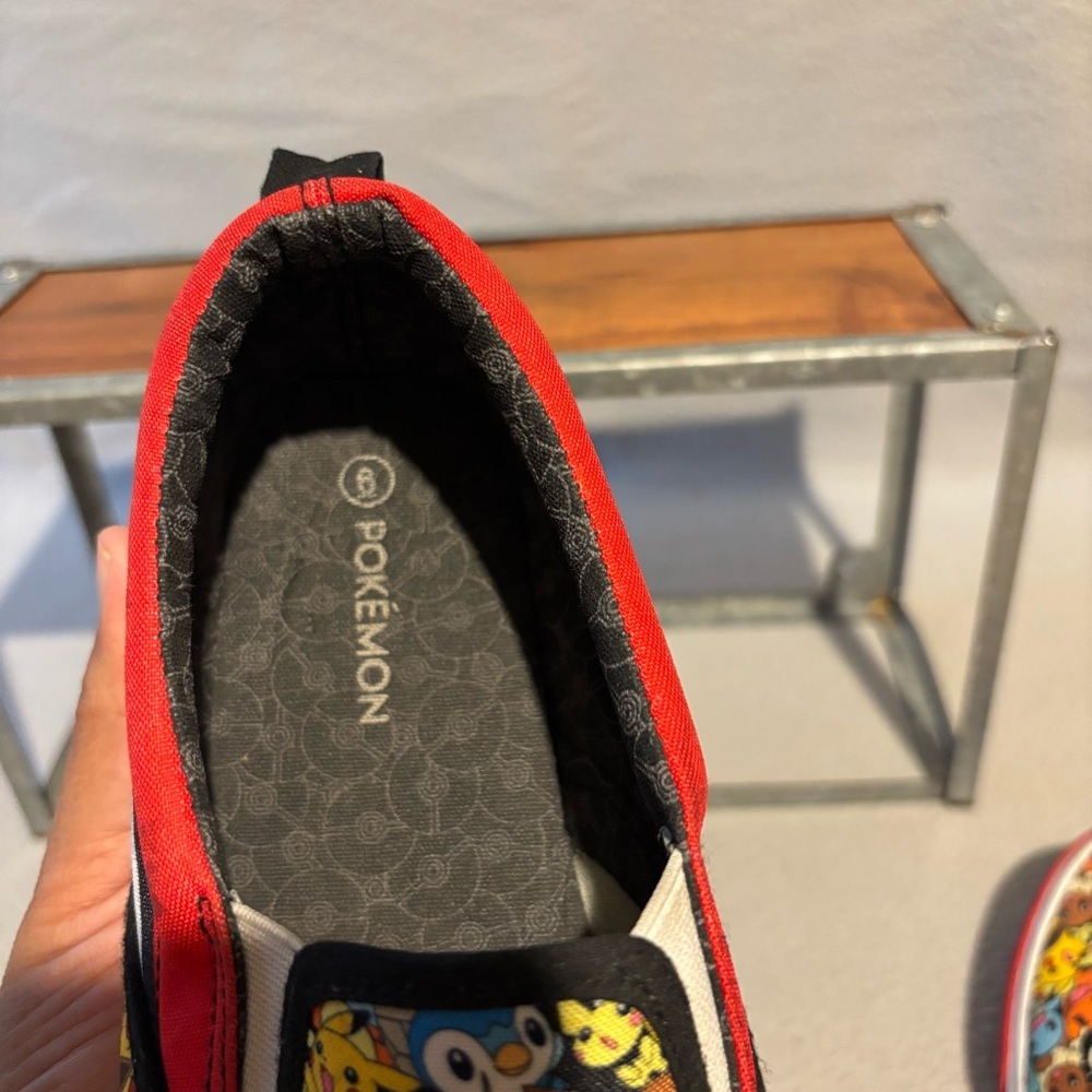 Ground Up colorful pokemon youth slip on shoes size 6 - Picture 7 of 9